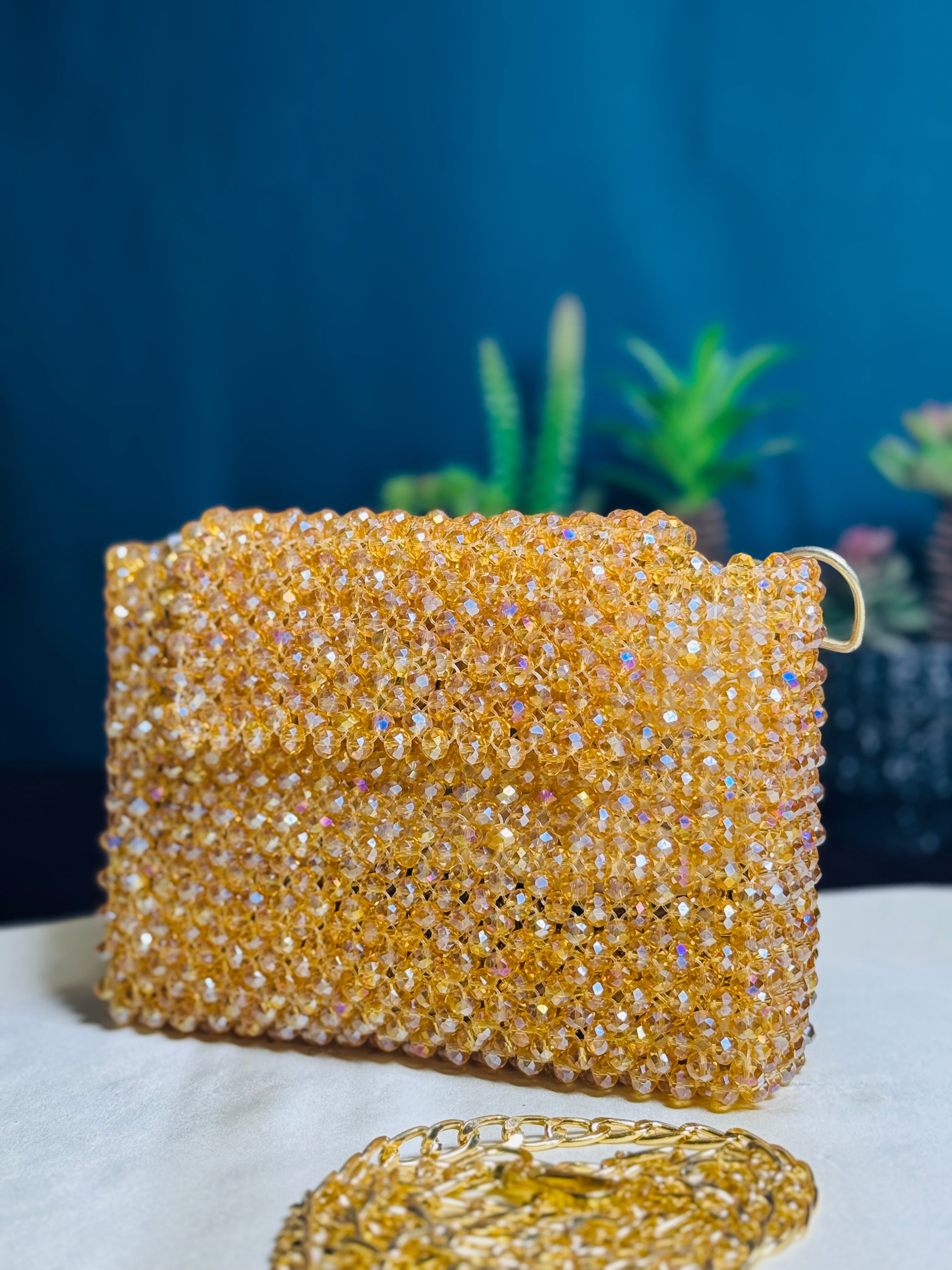 CARNELIAN COLOR CRYSTAL STONE HANDMADE BAG - Armix Store